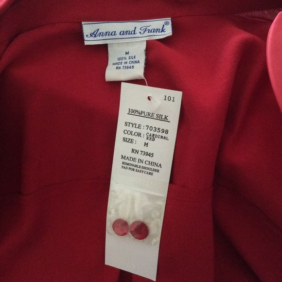 Anna and Frank Vintage Short Sleeve Red Silk Blouse Size M NWT - Picture 4 of 5